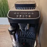 Vomikay * Reval