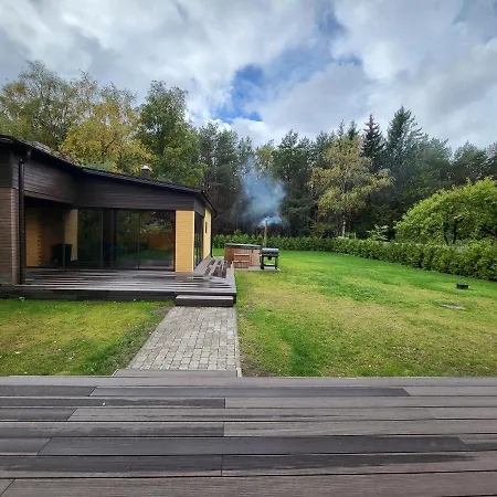 Vomikay Ferienhaus Reval